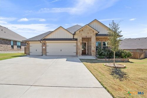 5737 St Charles Dr, Belton, TX, 76513-2288 | Card Image