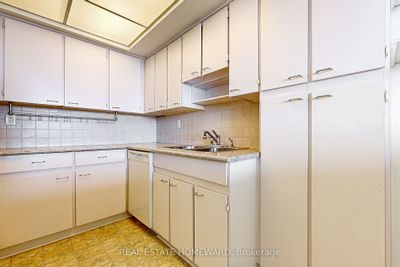 1205 - 121 Ling Rd, Condo with 2 bedrooms, 2 bathrooms and 1 parking in Scarborough ON | Image 2