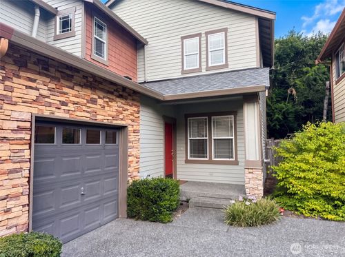 10769 221st Ln Ne, Redmond, WA, 98053-2002 | Card Image