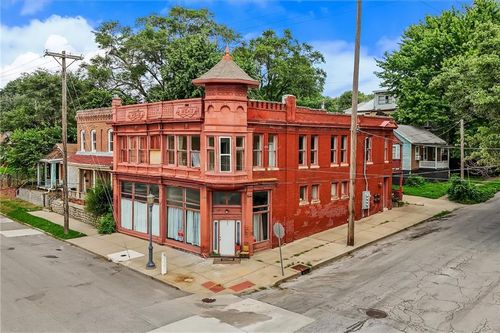 1421 Penn St, Saint Joseph, MO, 64503-2550 | Card Image