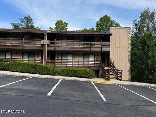 914-1081 Cove Rd, Sevierville, TN, 37876-7813 | Card Image
