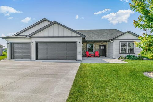 2108 Lindas Ct, Sartell, MN, 56377-7506 | Card Image
