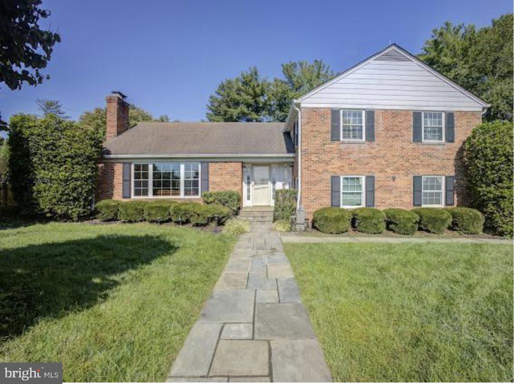 Garrett Dr, Gaithersburg, MD 20878