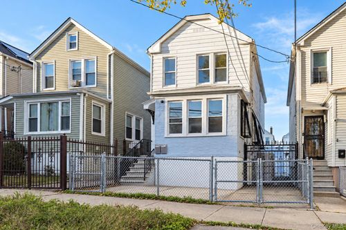 2229 Seward Avenue, New York, NY, 10473 | Card Image