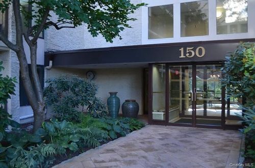 apt-4l-150 Overlook Ave, Peekskill, NY, 10566-3015 | Card Image