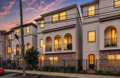5230 Schuler St, Houston, TX, 77007-3242 | Card Image