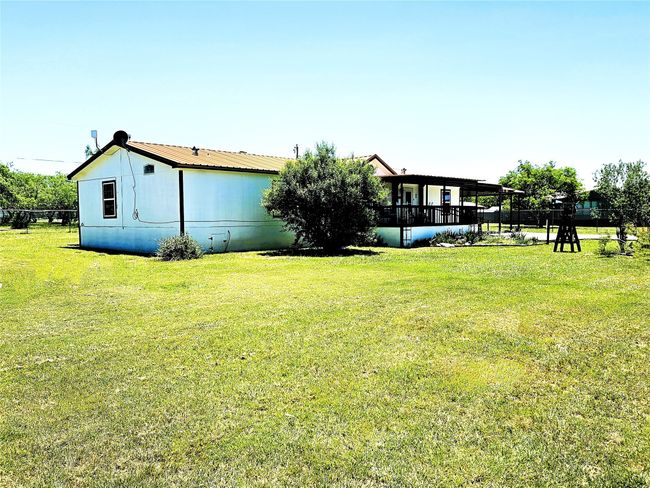 View of yard | Image 25
