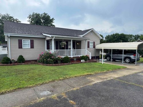 425 3rd Ave, Worthington, KY, 41183-9438 | Card Image