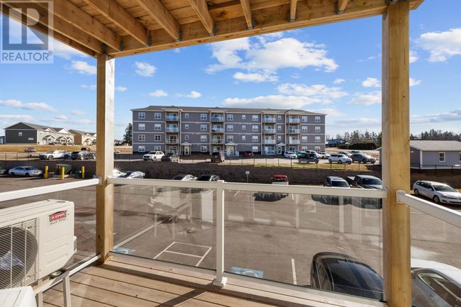201 - 18 Gilbert Dr, Condo with 1 bedrooms, 1 bathrooms and null parking in East Royalty PE | Image 19
