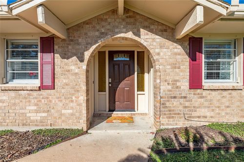 2114 Yorktown Ct S, League City, TX, 77573-5062 | Card Image