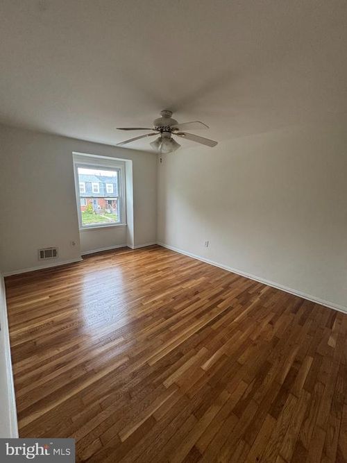 2128 Cockspur Rd, BALTIMORE, MD, 21220-4938 | Card Image