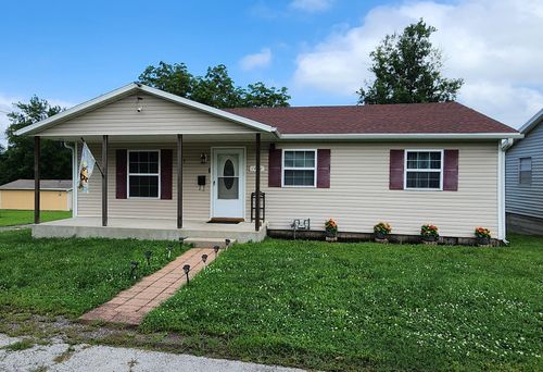 1438 James St, Carthage, MO, 64836-2555 | Card Image