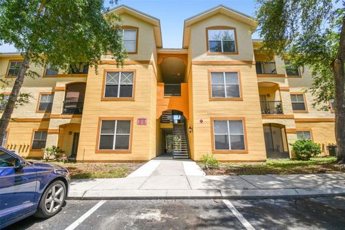 apt-305-5608 Pinnacle Heights Cir, TAMPA, FL, 33624-4034 | Card Image