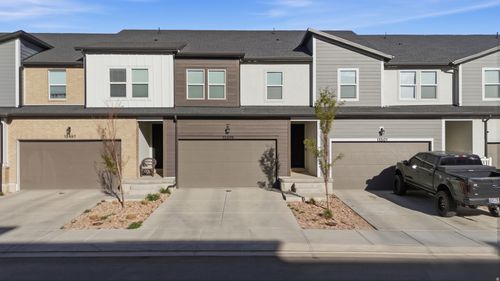13499 S Langdon Dr, Riverton, UT, 84096-3110 | Card Image