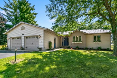 1040 Saddle Rdg, Portage, WI, 53901-9781 | Card Image