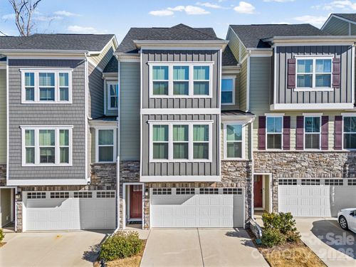 949 Portrush Ln, Fort Mill, SC, 29708-6002 | Card Image