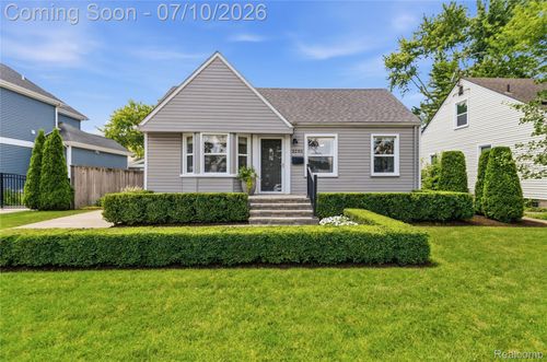 3295 Cumberland Rd, Berkley, MI, 48072-1615 | Card Image
