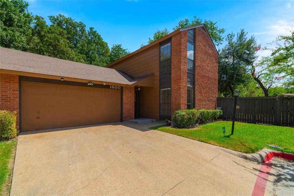 Brentwood Dr, Irving, TX 75061