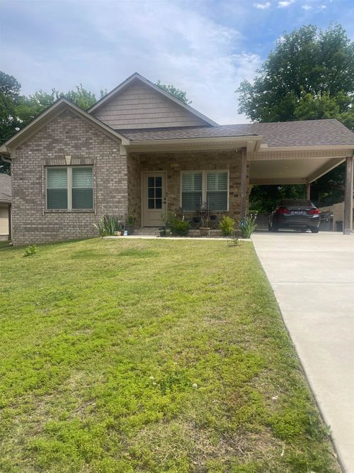 210 Church St, Ripley, TN, 38063-1612 | Card Image