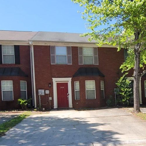 2173 Wind Gate Ct, Lithonia, GA, 30058-2612 | Card Image
