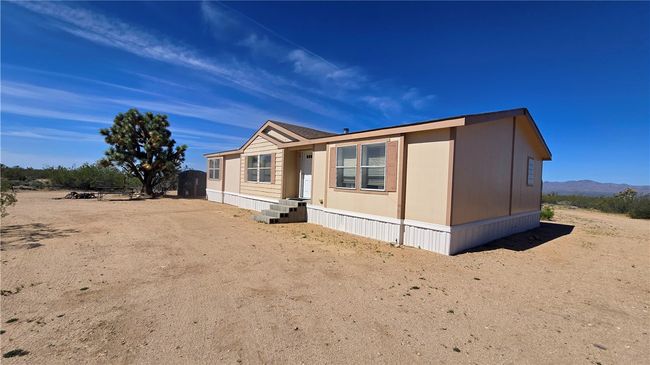 Front of Structure | Image 45