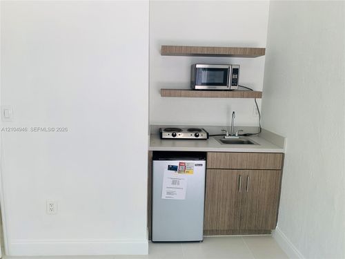 7-1255 Sw 6th St, Miami, FL, 33135-4044 | Card Image
