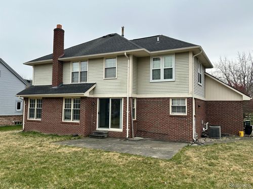 577 Lexington Dr, Rochester Hills, MI, 48307-3528 | Card Image