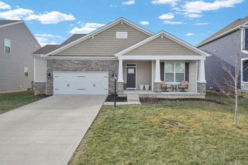 297 Mahogany Ln, Commercial Point, OH, 43116-6501 | Card Image