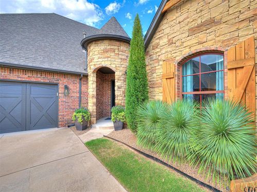 1065 Villas Creek Drive, Edmond, OK, 73003 | Card Image
