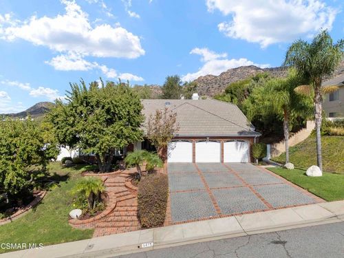 5475 Bromely Dr, Oak Park, CA, 91377-4750 | Card Image