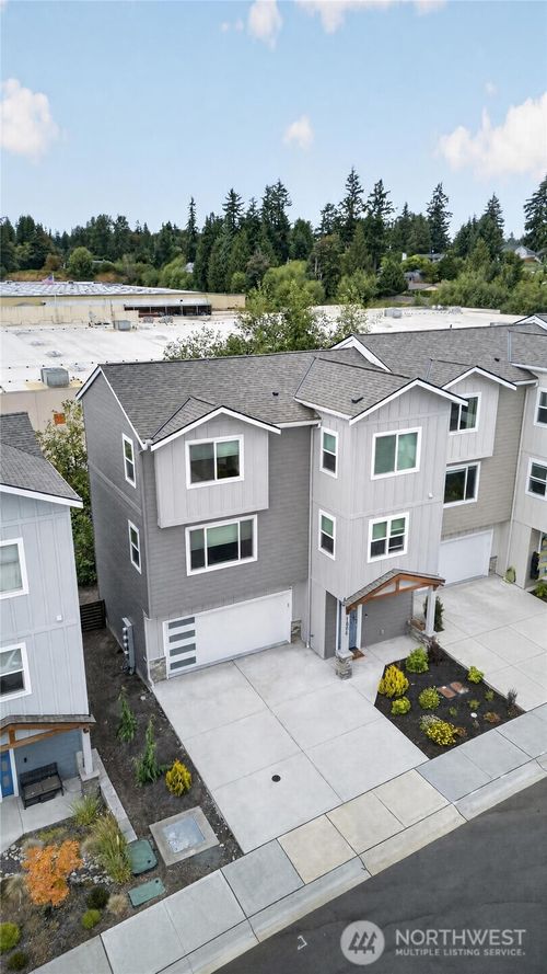 1806 25th St, Snohomish, WA, 98290-2166 | Card Image