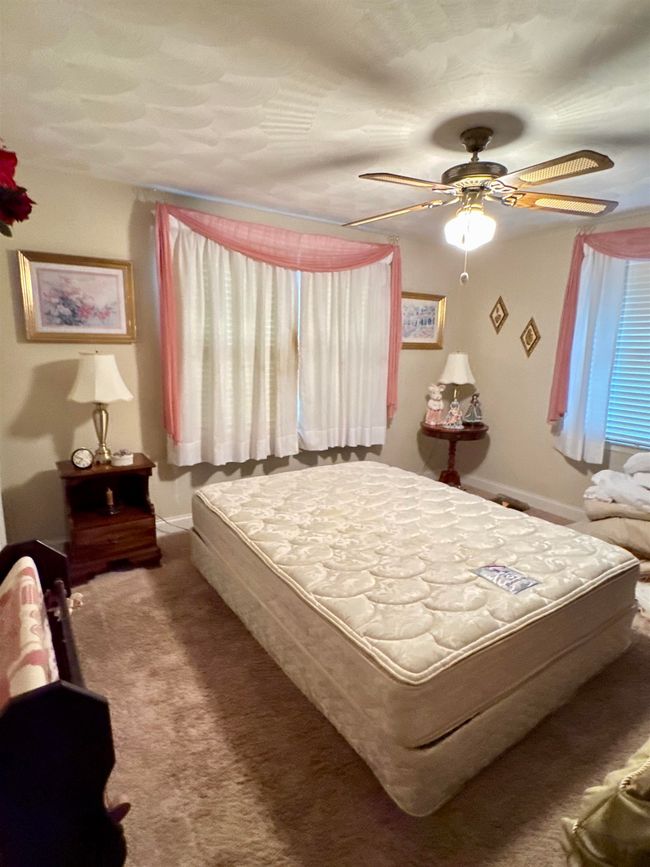 8627 Valley Falls Rd, House other with 3 bedrooms, 2 bathrooms and null parking in Boiling Springs SC | Image 19
