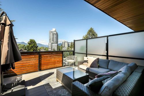 2288 E 33rd Avenue, Vancouver, BC, V5N3G1 | Card Image