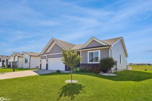 308 Creekside Drive Southwest, Bondurant, IA, 50035 | Card Image