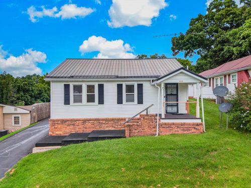 229 Aesque St, Kingsport, TN, 37665-1301 | Card Image
