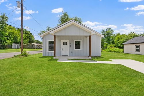 220 Calvert Street, Sulphur Springs, TX, 75482 | Card Image