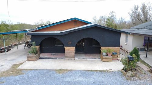 104 E Water St, Rio Grande City, TX, 78582-4424 | Card Image