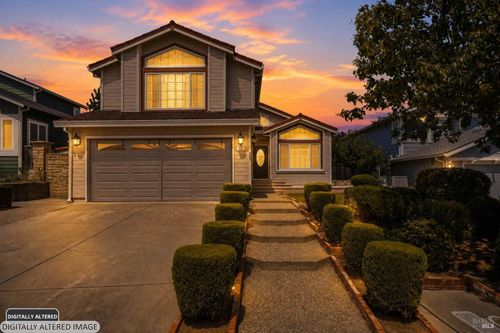 601 Seahorse Dr, Vallejo, CA, 94591-7135 | Card Image