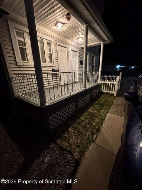 2-214 S Sumner Ave, Scranton, PA, 18504-2580 | Card Image