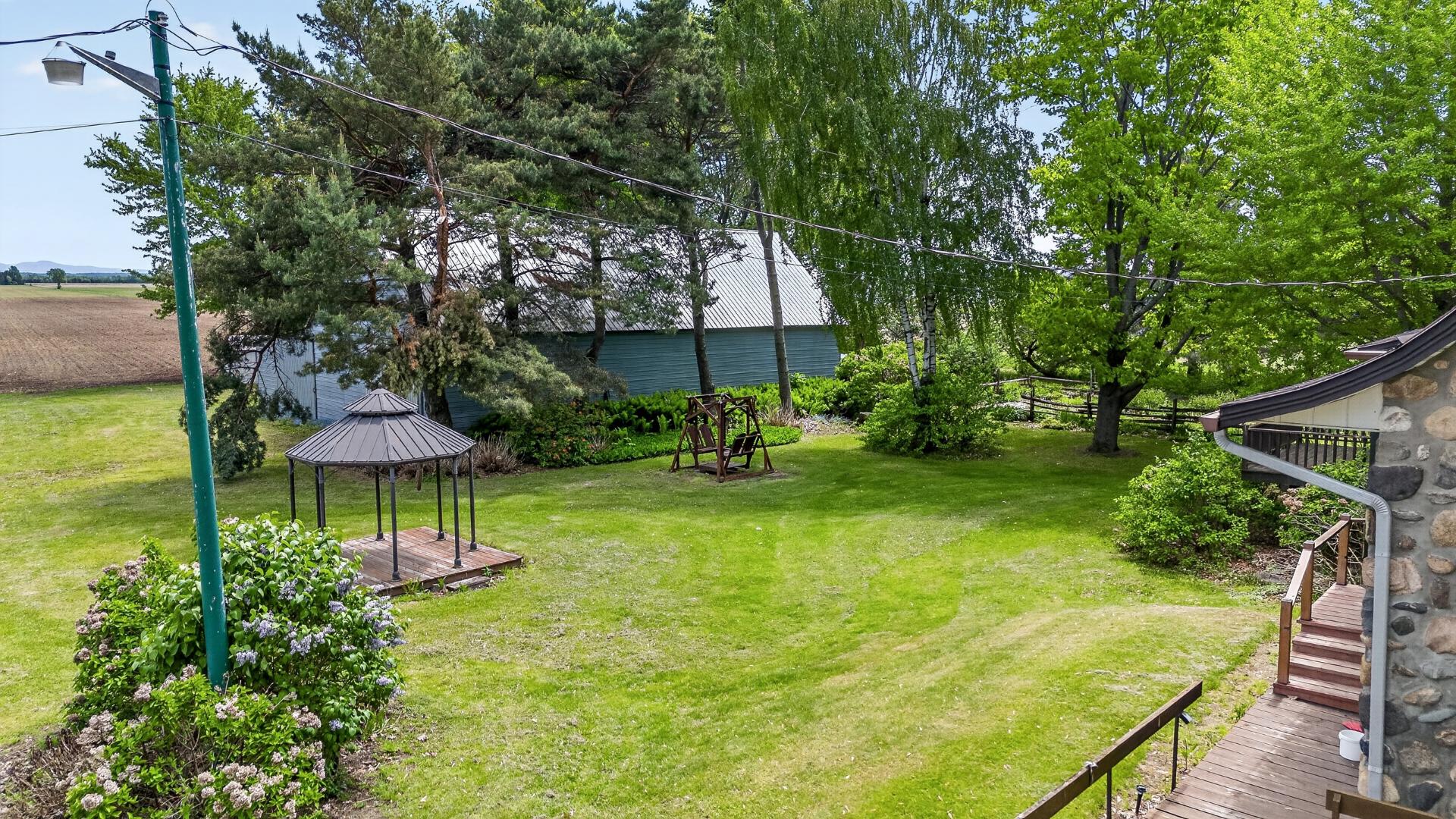 Residential in Rougemont 4