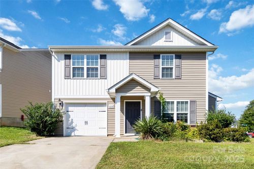 12107 Brittondale Ln, Charlotte, NC, 28215-1880 | Card Image