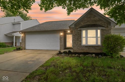 1943 Acorn Drive, Franklin, IN, 46131 | Card Image