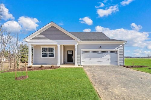 7380 King'S Pointe Dr, Fairlawn, VA, 24141 | Card Image
