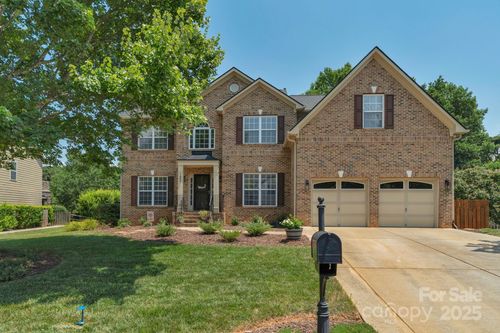 1807 Robbins Meadows Dr, Waxhaw, NC, 28173-6003 | Card Image