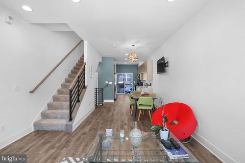 5541 S Dakota Ave Ne, WASHINGTON, DC, 20011-2627 | Card Image