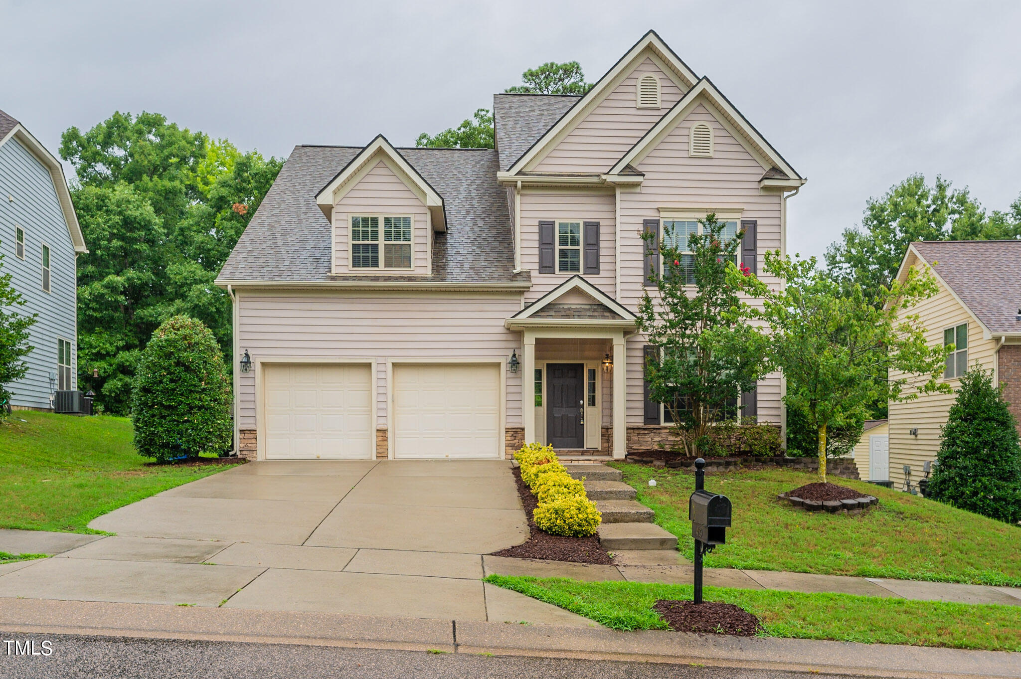 Barnard Castle Ct, Rolesville, NC 27571