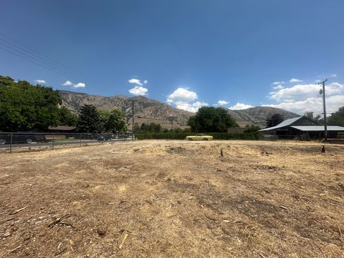 320 E 300 N, Brigham City, UT, 84302-1902 | Card Image