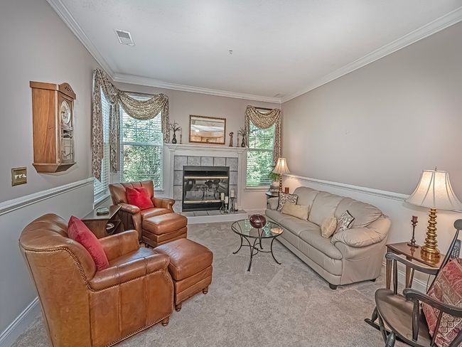 6 - 210 Adams Pointe Blvd, Condo with 2 bedrooms, 2 bathrooms and 2 parking in Adams Twp PA | Image 5