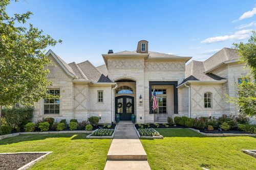 321 Woodsong Way, Southlake, TX, 76092-1384 | Card Image