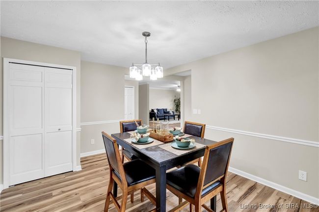 1801 Cliffwood Ct, Home with 4 bedrooms, 3 bathrooms and null parking in New Albany IN | Image 16